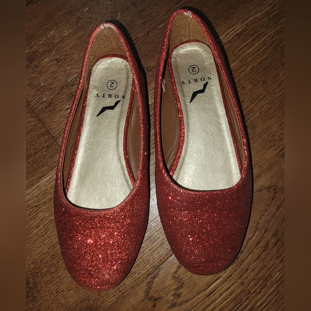 Norty size 2 red slippers